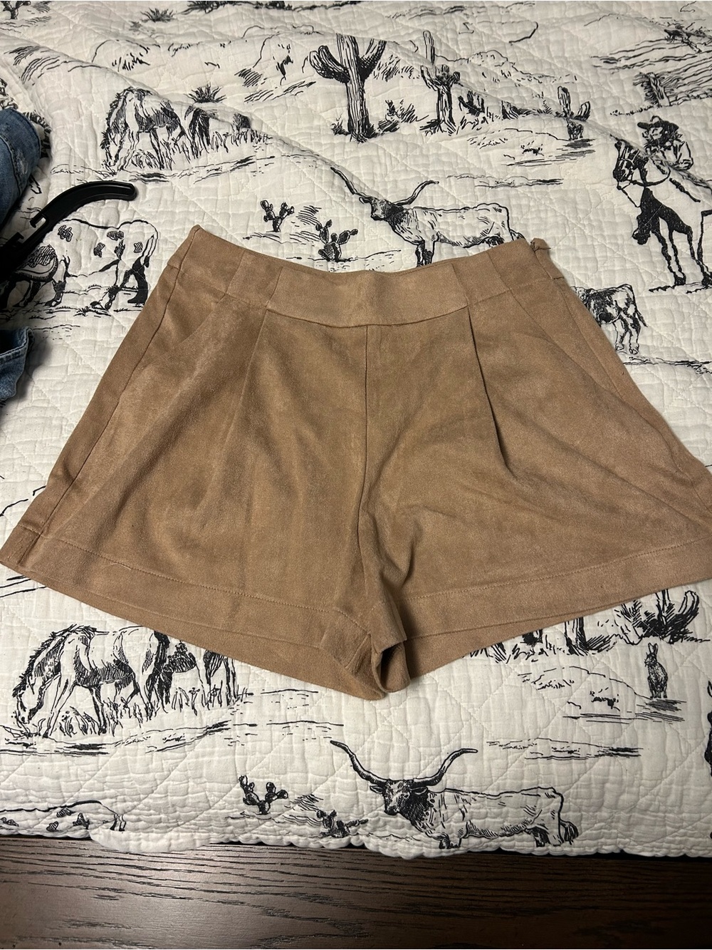 TCEC High-Waist Suede-Look Tan Shorts